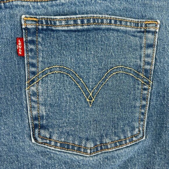Levis 501 Button Fly Blue Jean Shorts Womens Size 29 Waist Cut Offs Medium Wash - Picture 5 of 7